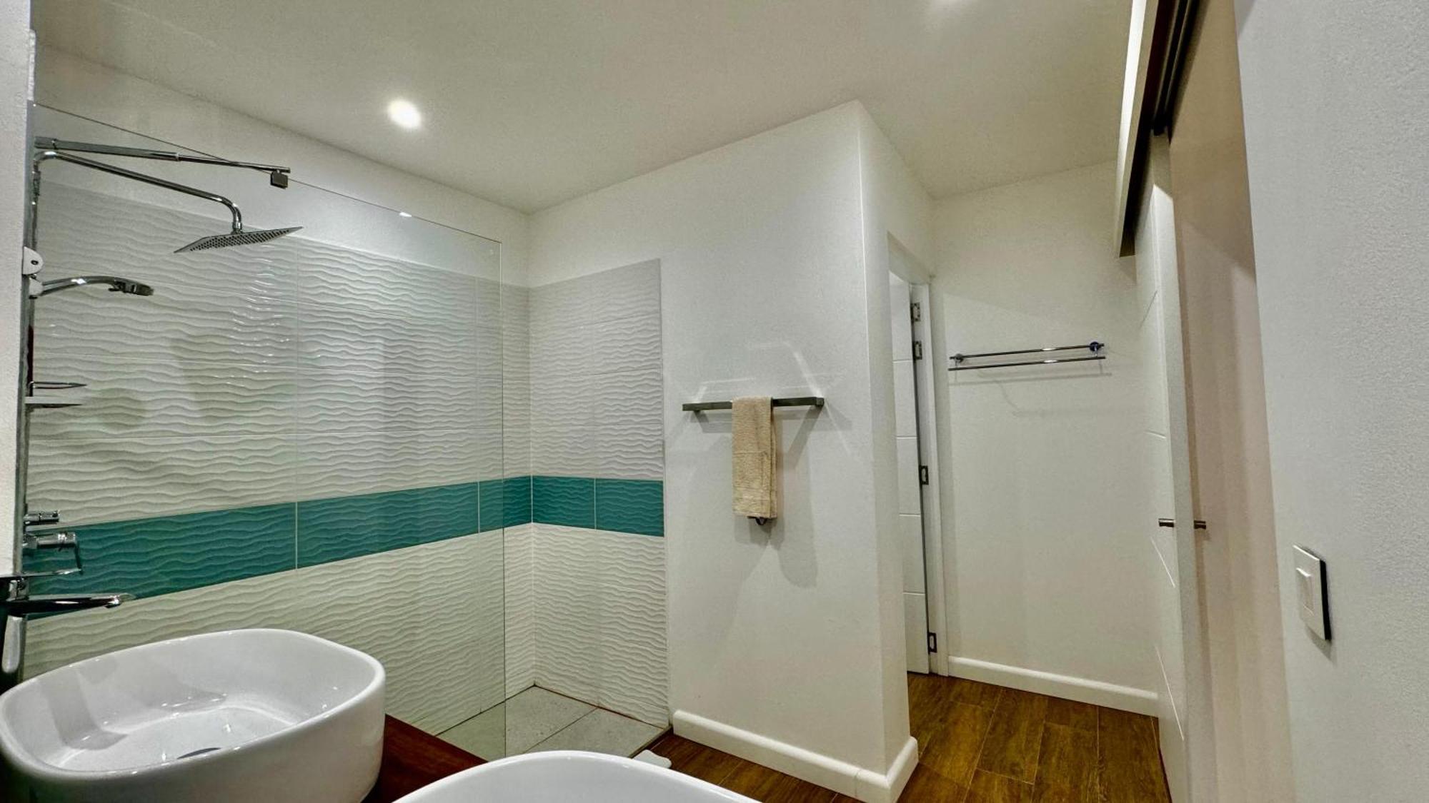 Appartement De Luxe Piscine Et Vue Mer Rivière Noire Exterior foto